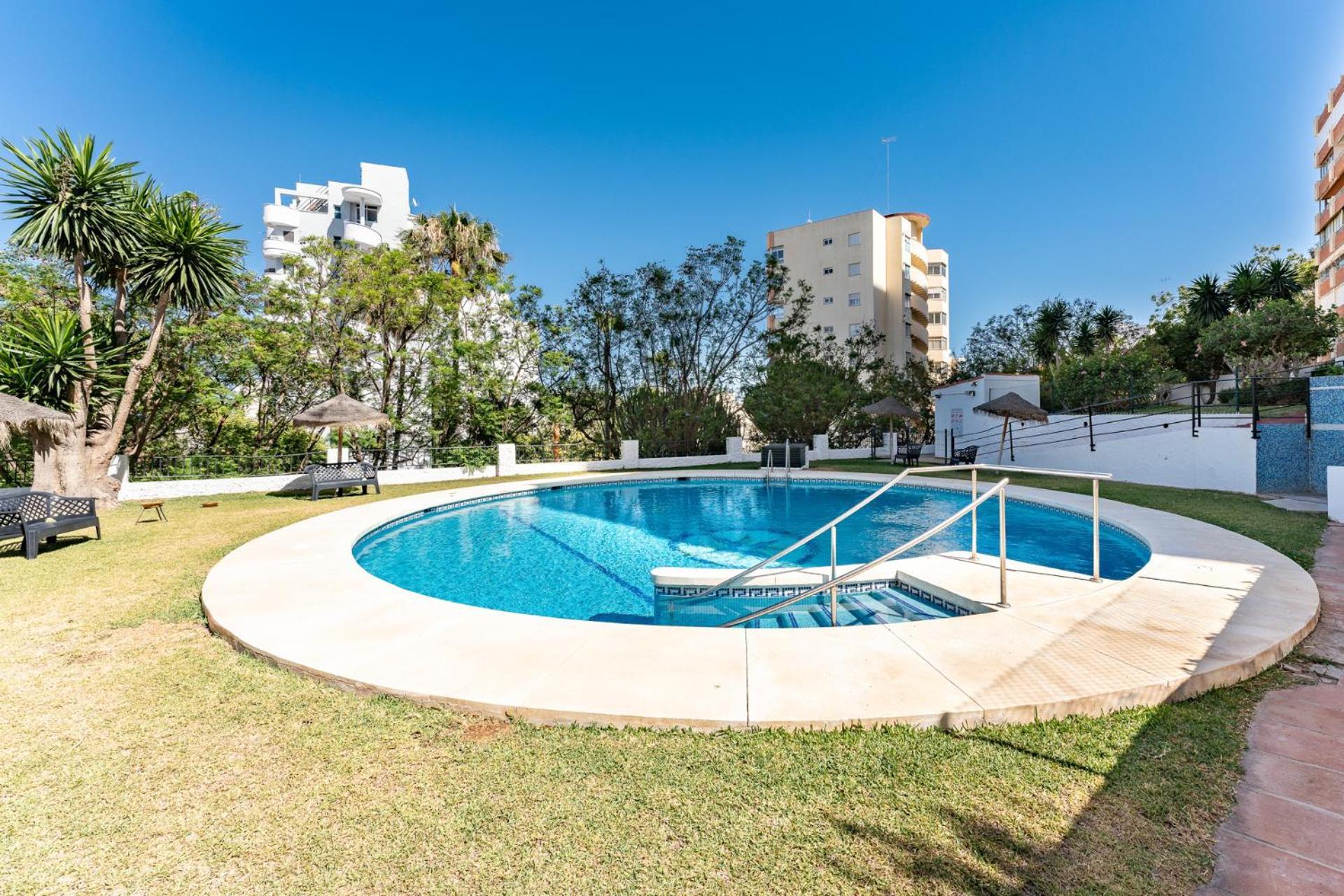 Malagasuite Seaview Babilonia Torremolinos Bagian luar foto